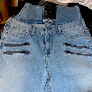 HOLLISTER JEANS SIZE 7